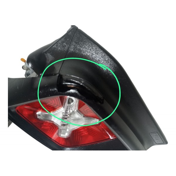 Lanterna Traseira Esquerda Jeep Renegade 2017