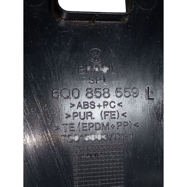 Moldura Inferior Da Direção Vw Polo 04 A 10