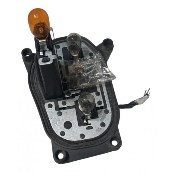 Circuito Lanterna Traseira Esquerda Fiat Argo 18 A 20