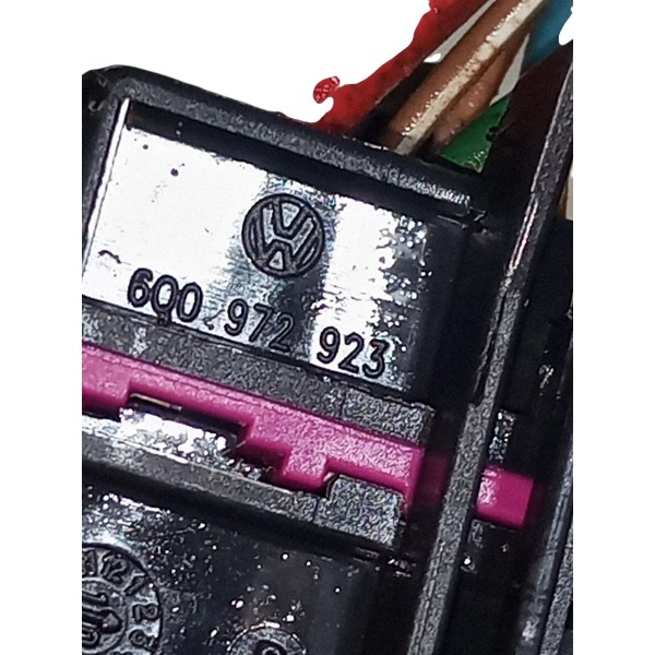 Plug Conector Chicote Vw Gol Voyage Saveiro 09 A 20