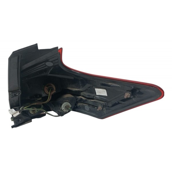 Lanterna Traseira Esquerda Nissan Kicks Vermelha 17 A 22