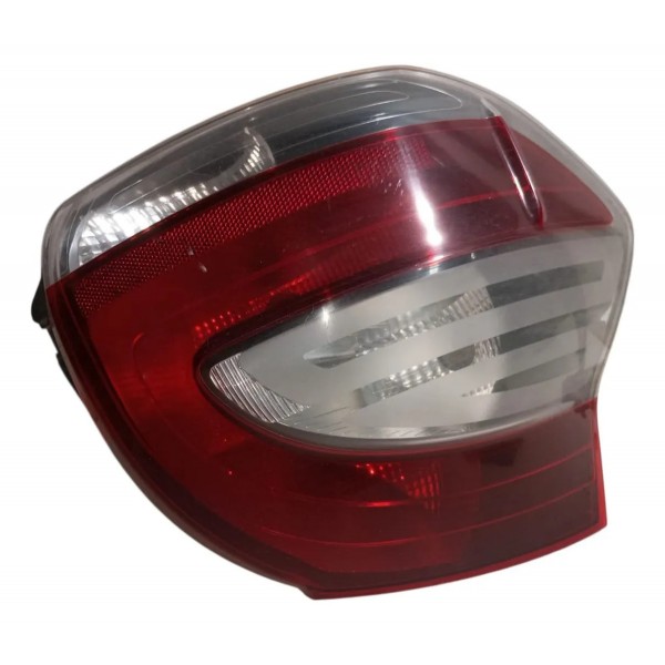 Lanterna Tras Le Fiat Mobi 16 A 24
