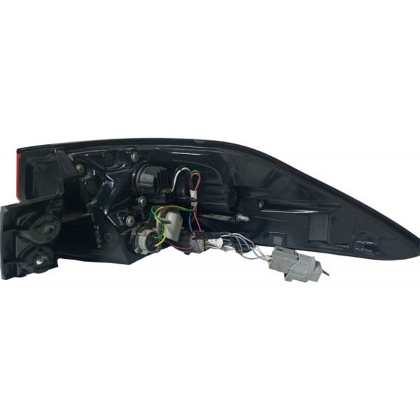 Lanterna Traseira Esquerda Corolla Cross Led 22 A 23